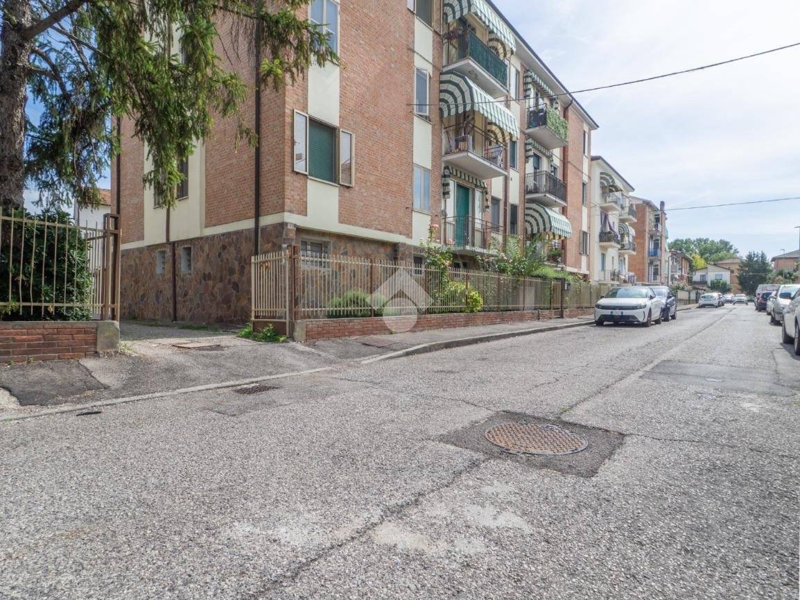 Apartamento de 1 dormitorio en Ferrara, Italy No. 378561