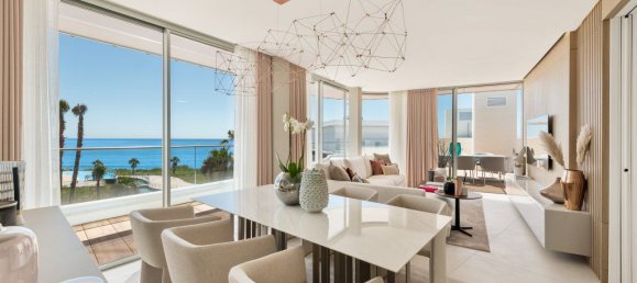 4 bedrooms Apartment in Estepona, Spain No. 2925 8