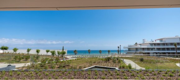 4 bedrooms Apartment in Estepona, Spain No. 2925 19