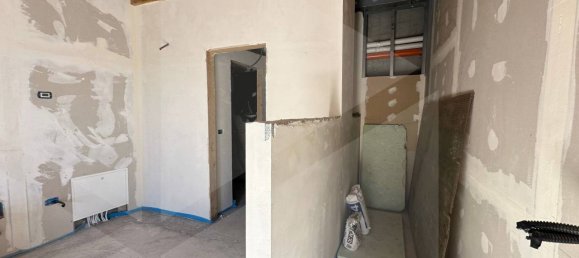 2-salle Maison à Avezzano, Italy No. 21316 8