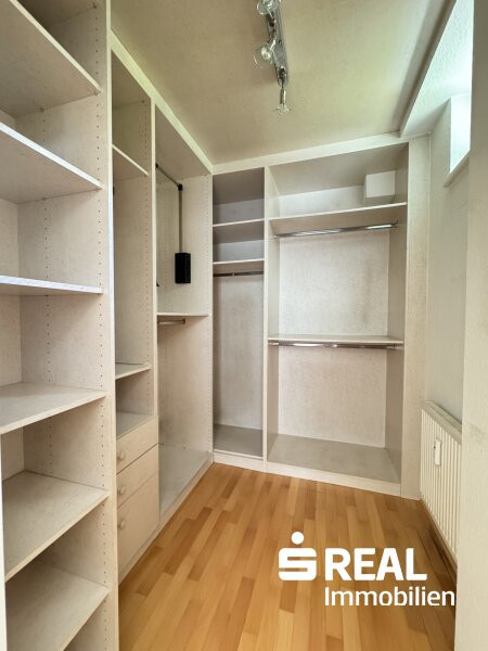 Apartamento de 3 habitaciónes en Innsbruck-Stadt, Austria No. 195203