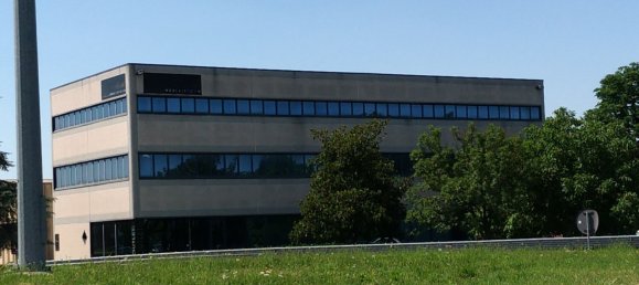  عقار تجاري في Ostiglia, Italy 1500متر مربع رقم 138290 6