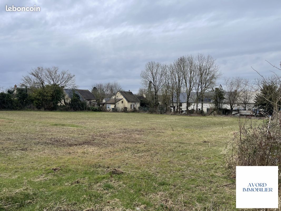 Terreno em Villabon, France 2286 m² N.º 332539