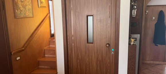 7 Schlafzimmer Haus in Anzio, Italy, Nr. 335209 47