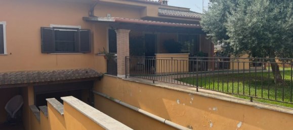 7 Schlafzimmer Haus in Anzio, Italy, Nr. 335209 15