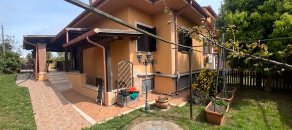 7 Schlafzimmer Haus in Anzio, Italy, Nr. 335209 26