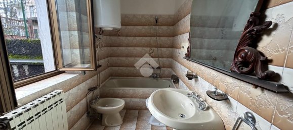 Apartamento de 2 habitaciónes en Zogno, Italy No. 7308 12