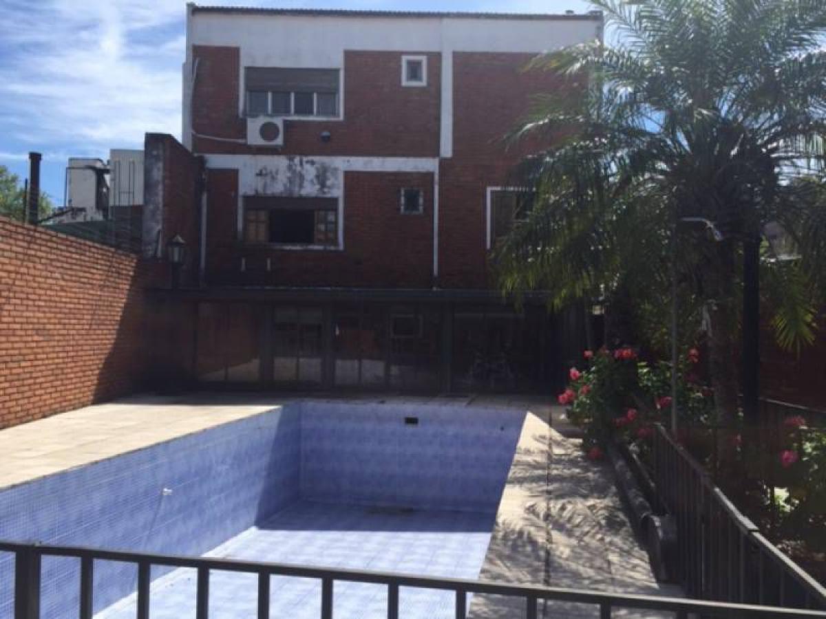 8 bedrooms House in Santa Fe, Argentina No. 14454