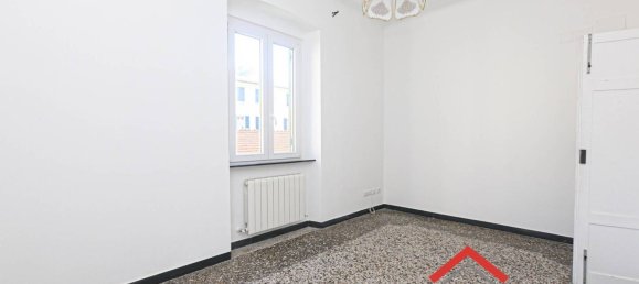 Apartamento de 2 dormitorios en Genoa, Italy No. 170802 29