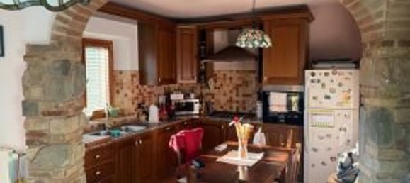 4غرفة منزل ذو طابقين في San Giuliano Terme, Italy رقم 119864 3