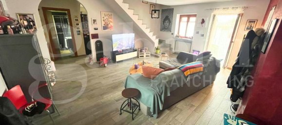 5 rooms Apartment in Moncalieri, Italy No. 238214 5