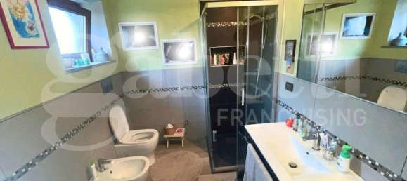 5 rooms Apartment in Moncalieri, Italy No. 238214 17