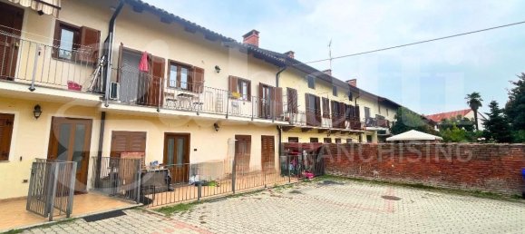 5 rooms Apartment in Moncalieri, Italy No. 238214 45