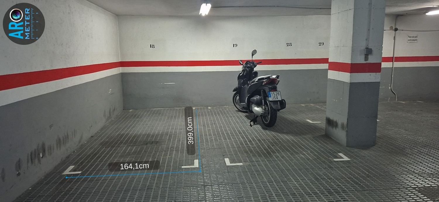  مرآب في Eixample, Spain 7متر مربع رقم 205974