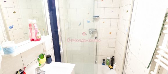 2 bedrooms Apartment in Saint-Nazaire, France No. 112971 3