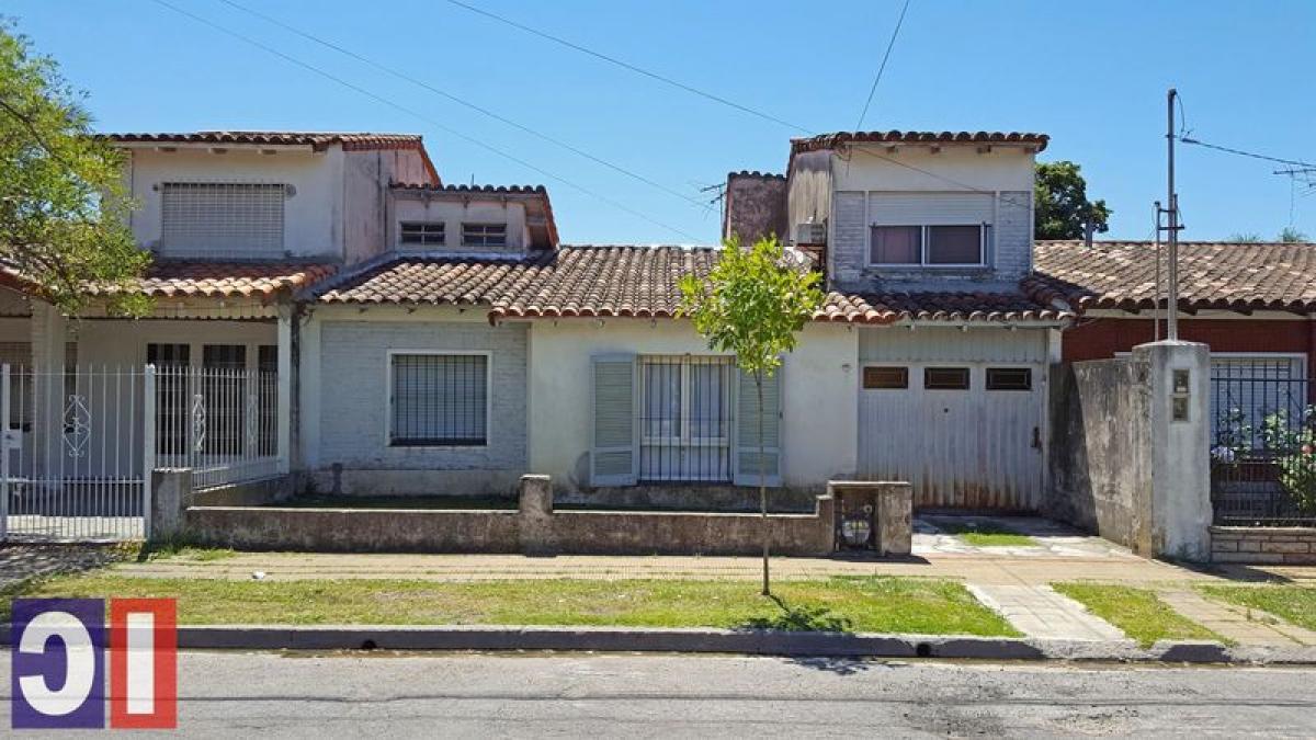 Casa T3 em Ituzaingo, Argentina N.º 87557