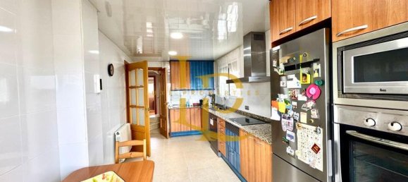 3 Schlafzimmer Haus in Rubi, Spain, Nr. 139894 23