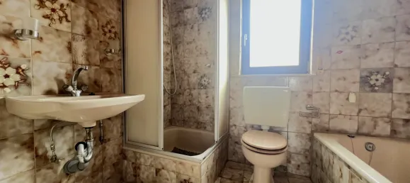 3 Schlafzimmer Haus in Kaiserslautern, Germany, Nr. 272267 9