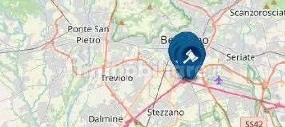 1 bedroom Apartment in Bergamo, Italy No. 279380 2