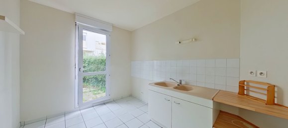 1 bedroom Apartment in Saint-Avertin, France No. 155355 3