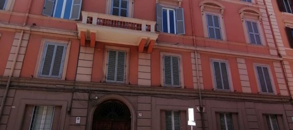 4 rooms Apartment in Rome, Italy No. 106826 9