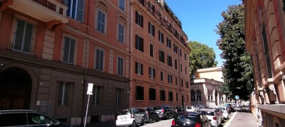 4 rooms Apartment in Rome, Italy No. 106826 11