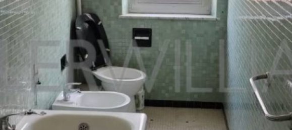 1 bedroom Apartment in Genoa, Italy No. 291691 5