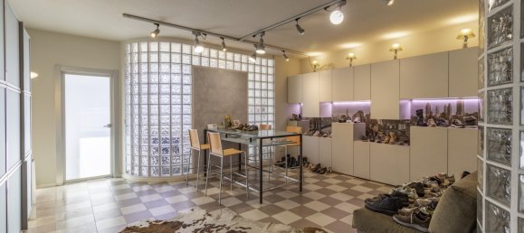 4 Schlafzimmer Gewerbliche Immobilie in Sant'Ambrogio di Valpolicella, Italy, Nr. 265902 8