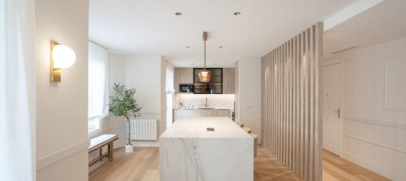 Apartamento T4 em Madrid, Spain N.º 124821 8