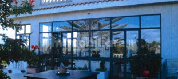 3 Schlafzimmer Wohnung in Messina, Italy, Nr. 278983 9