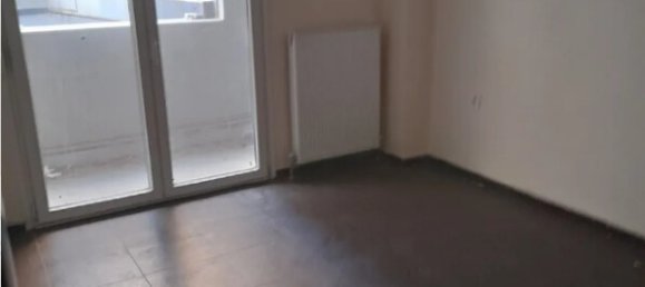 250m² Property in Thermi, Greece No. 3447 9