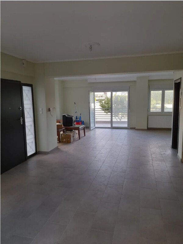 250m² Property in Thermi, Greece No. 3447