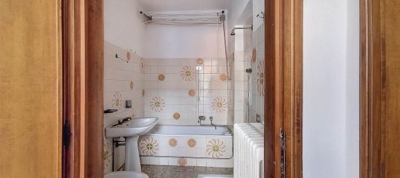4-salle Appartement à Bozzolo, Italy No. 7446 17