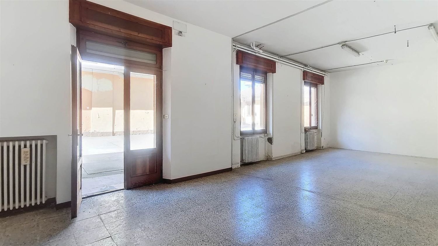 4-salle Appartement à Bozzolo, Italy No. 7446