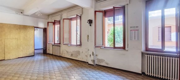 4-salle Appartement à Bozzolo, Italy No. 7446 16