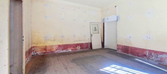 4-salle Appartement à Bozzolo, Italy No. 7446 12