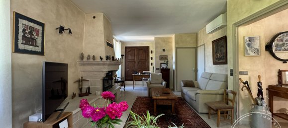 5 bedrooms House in Saint-Broing-les-Moines, France No. 275327 6