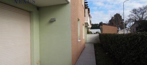 3 rooms Apartment in Colli al Metauro, Italy No. 72141 15