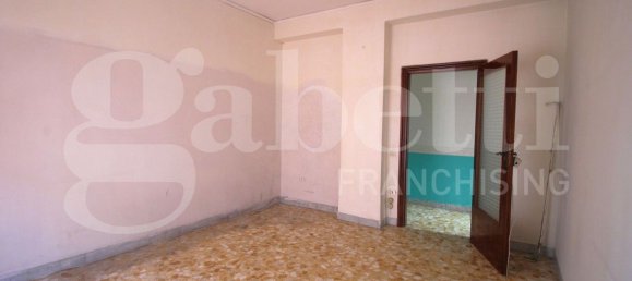 4 rooms Apartment in Arzano, Italy No. 30338 14
