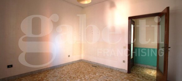 4 rooms Apartment in Arzano, Italy No. 30338 35