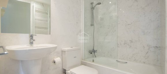 3 bedrooms Apartment in Mahon, Spain No. 1454 18