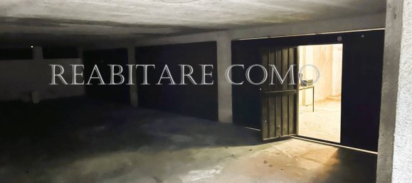 Garage à Lipomo, Italy 27m² No. 82161 3