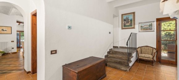 10 rooms Villa in Campiglia Marittima, Italy No. 35593 37