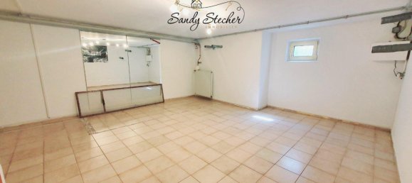 6 rooms Townhouse in Hakenfelde, Germany No. 246535 22