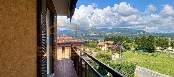2 bedrooms Apartment in Airuno, Italy No. 265024 3