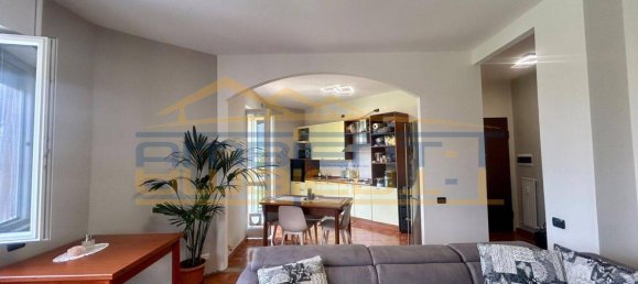 2 bedrooms Apartment in Airuno, Italy No. 265024 10