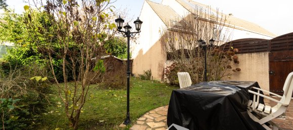 4 bedrooms House in Jouy-le-Moutier, France No. 165882 13