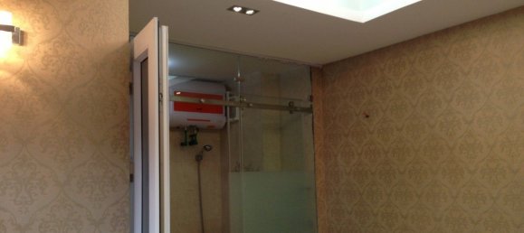 2 bedrooms House in Hoan Kiem, Vietnam No. 4127 8