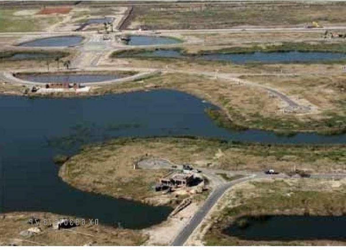  قطعة أرض في Escobar, Argentina رقم 49568