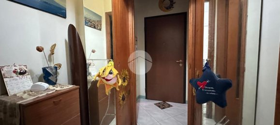 2 rooms Apartment in Naples, Italy No. 162762 10